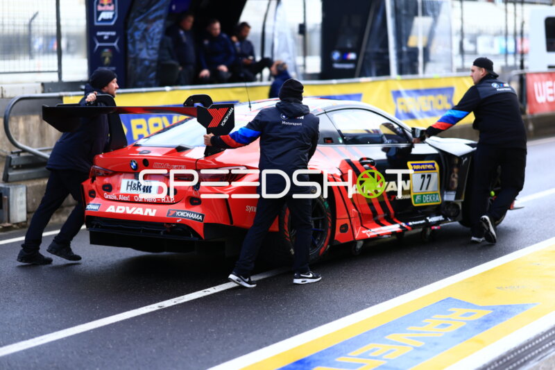 Boxenstopp am Nürburgring