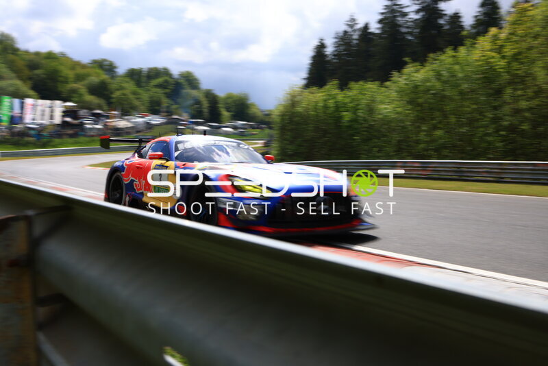 Mercedes-AMG GT3 #3 von Verstappen Racing auf dem Nürburgring