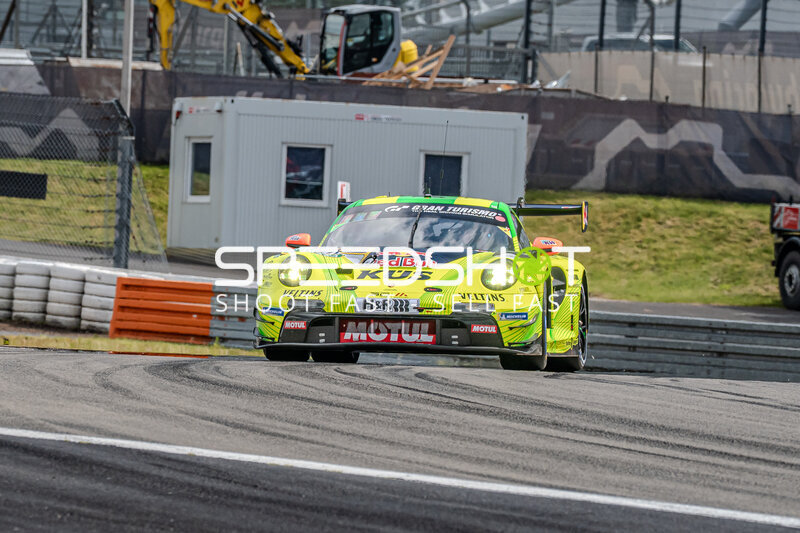 Manthey Porsche 911 GT3 R #911 auf dem Nürburgring