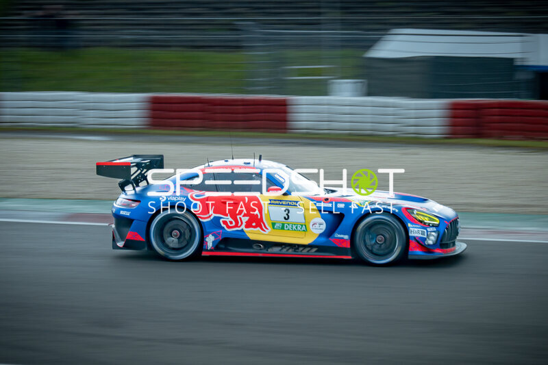 Mercedes-AMG GT3 #3 von Verstappen Racing auf dem Nürburgring