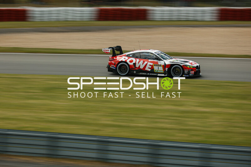 BMW M4 GT3 #1 von ROWE RACING auf dem Nürburgring