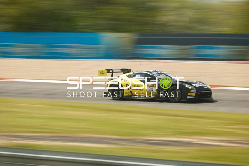 Aston Martin #34 von natural elements by Walkenhorst Motorsport am Nürburgring