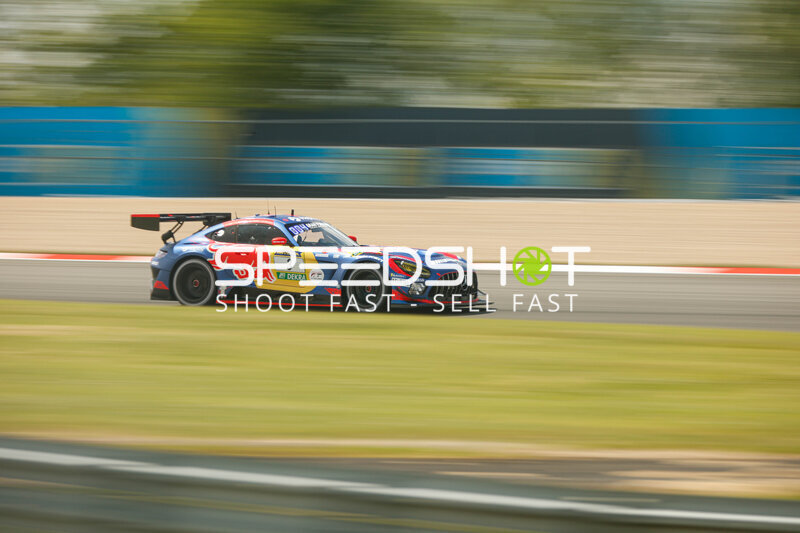 Mercedes-AMG GT3 #3 von Verstappen Racing auf dem Nürburgring