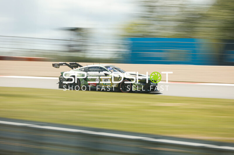 Ford Mustang GT3 #67 von HRT Ford Racing am Nürburgring
