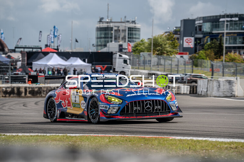 Mercedes-AMG GT3 #3 von Verstappen Racing auf dem Nürburgring