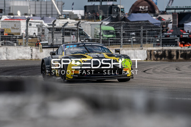Aston Martin Vantage GT3 #35 von Walkenhorst Motorsport am Nürburgring
