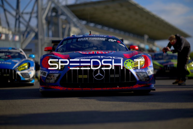 ADAC RAVENOL 24h Nürburgring Freitag