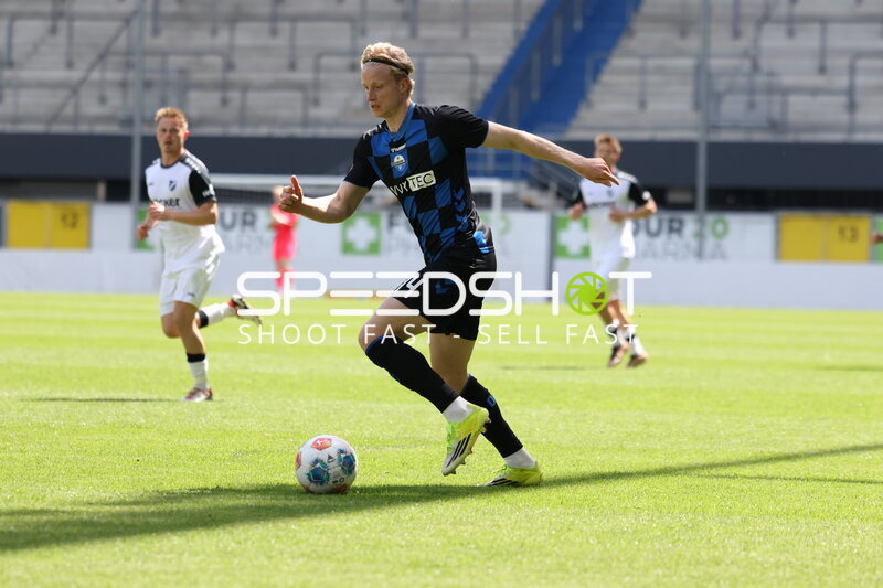 Spielszene in der Home Deluxe Arena