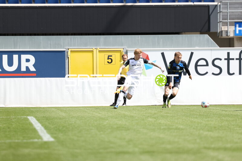 Zweikampf in der Home Deluxe Arena