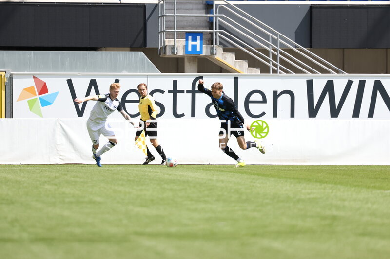 Zweikampf in der Home Deluxe Arena