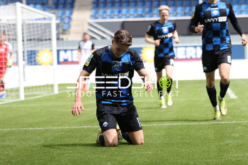 Spieler in Aktion Home Deluxe Arena