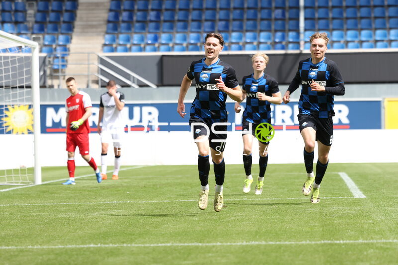 Spieler laufen in Aktion