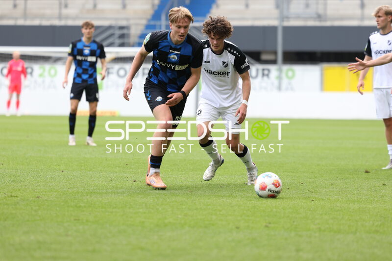 Zweikampf in der Home Deluxe Arena