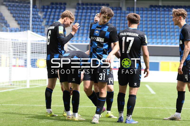 Spieler versammeln sich