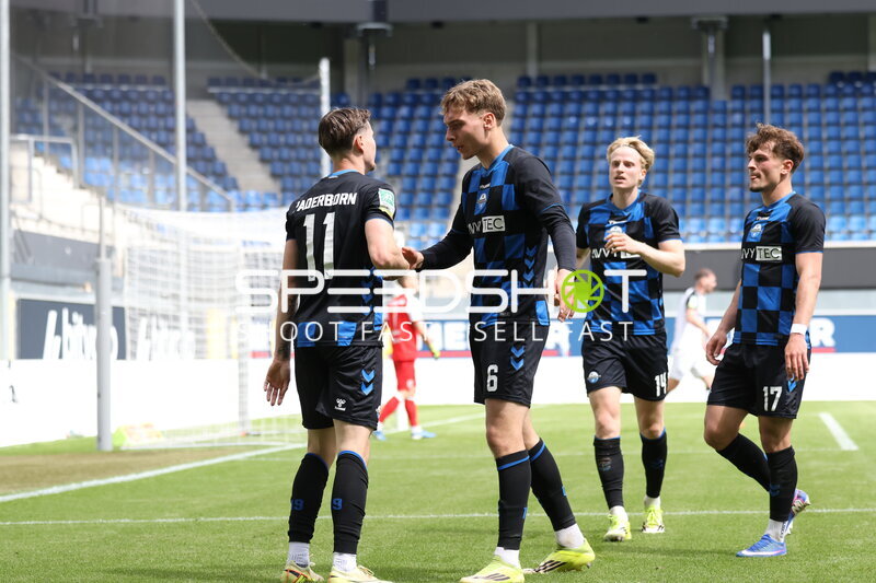Spieler in Aktion Home Deluxe Arena