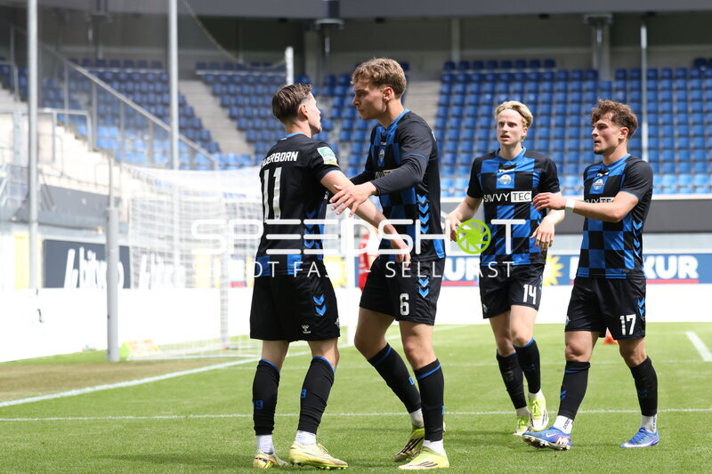 Spieler in Aktion Home Deluxe Arena