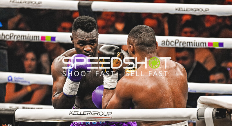 Nelvie Tiafack kämpft bei der Night of the Heavyweights gegen Mateus MunhozRingside, 15.05.2026, Mannheim, SAP Arena