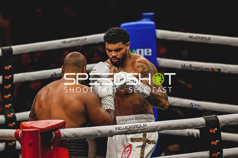 Emanuel Odiase vs. Nick Webb – Schwergewichtskampf in der SAP Arena Mannheim