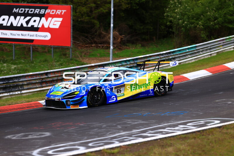 McLaren #69 von Doerr Motorsport auf der Nordschleife