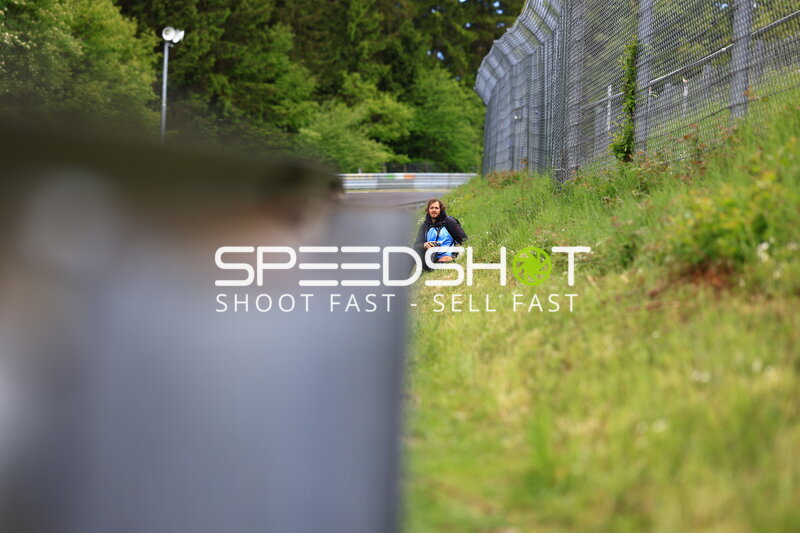 Fotograf am Streckenrand der Nordschleife
