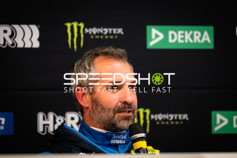Timo Glock bei Pressekonferenz am Nürburgring