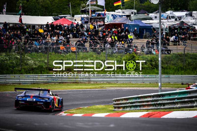 Startnummer 91 von Reiter Engineering auf der Nordschleife