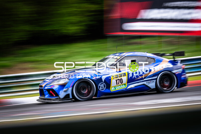 Fahrzeug #170 von Toyo Tires with Ring Racing auf der Nürburgring Nordschleife