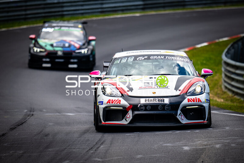 BSL Racing Team Porsche 718 GT4 RS auf der Nordschleife