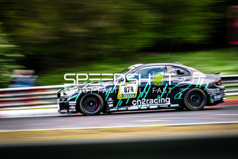 Fahrzeug #878 von SRS Team Sorg Rennsport in Fahrt auf dem Nürburgring