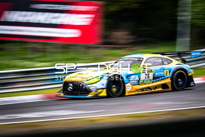 PROsport Racing Mercedes-AMG GT3 #26 in voller Fahrt auf der Nordschleife