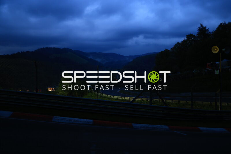 Nordschleife in der Abenddämmerung – stimmungsvoller Blick auf die Rennstrecke