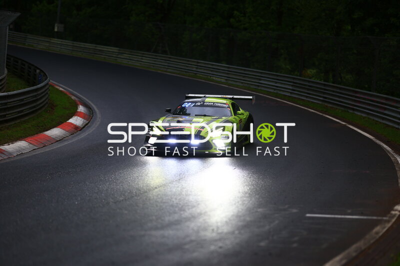 Mercedes-AMG GT3 #80 von Mercedes-AMG Team RAVENOL auf der Nordschleife