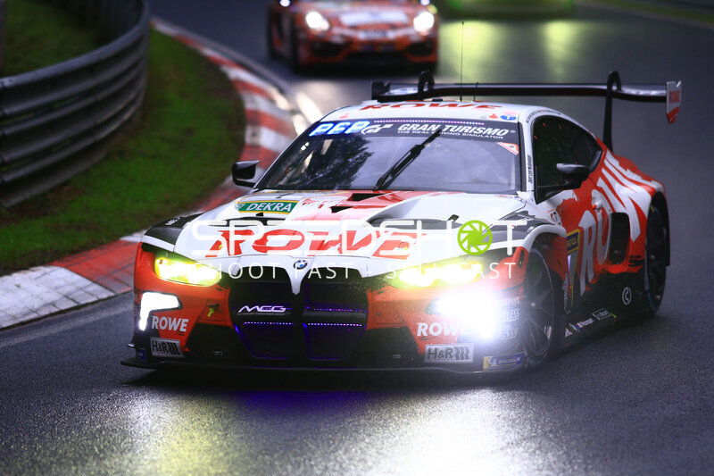 BMW M4 GT3 #1 von ROWE RACING auf der Nordschleife