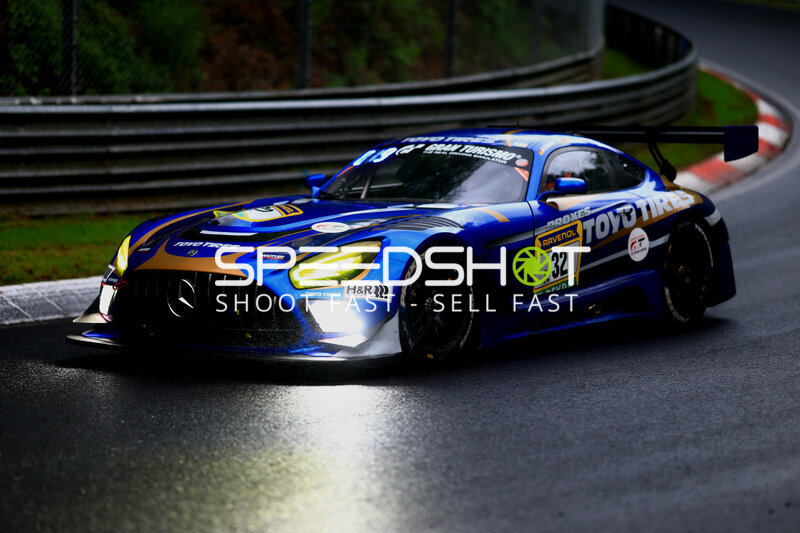 Mercedes-AMG GT3 #32 von Toyo Tires with Ring Racing auf der Nordschleife