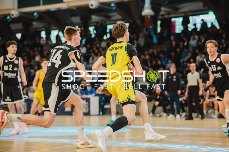 Basketball: 10; Unbekannt gegen 14; Unbekannt und 13; Unbekannt
