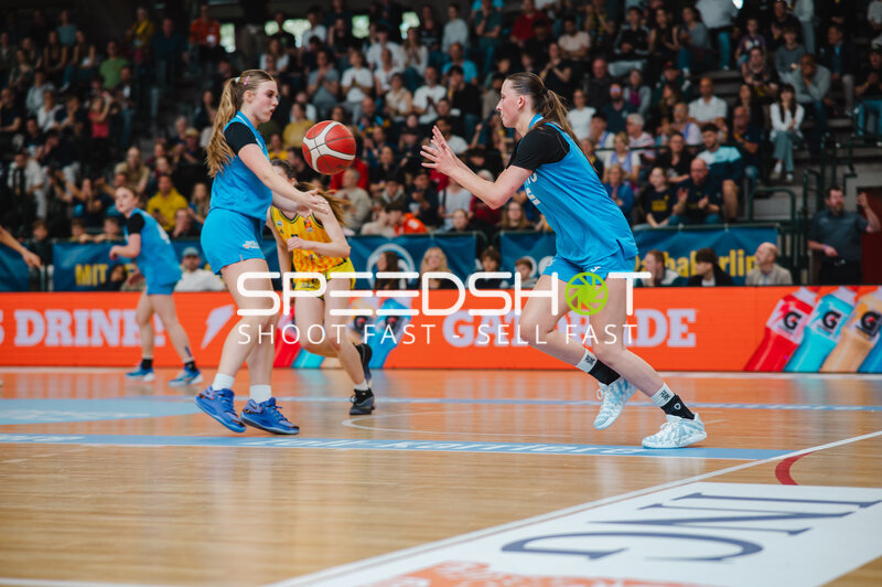 Basketballspiel in der Sömmeringhalle