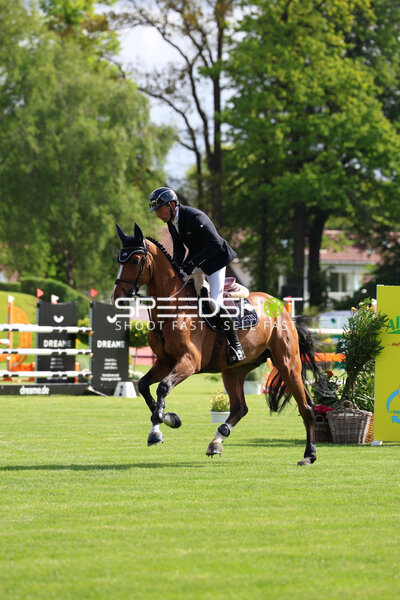 Springreiten im Derbypark Klein Flottbek, Patrick Stühlmeyer