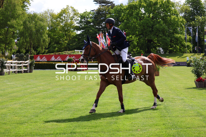 Holger Wulschner beim Al Shira'aa Deutsches Spring- und Dressur-Derby in Hamburg