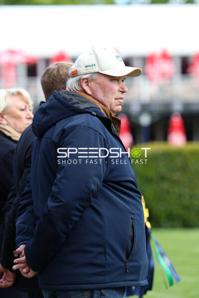 Richard Theurer von Theurer Trucks bei der Siegerehrung im Derbypark Klein Flottbek