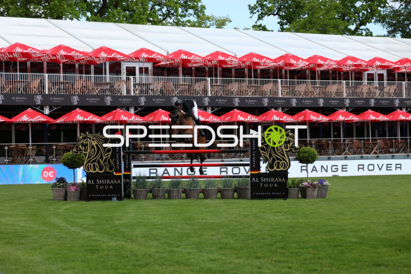 Springreiten im Derbypark Klein Flottbek