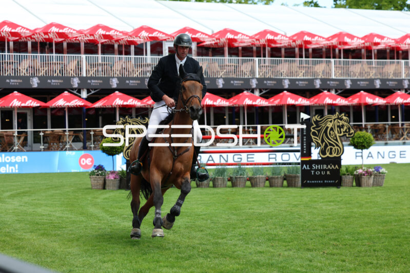Springreiten im Derbypark Klein Flottbek