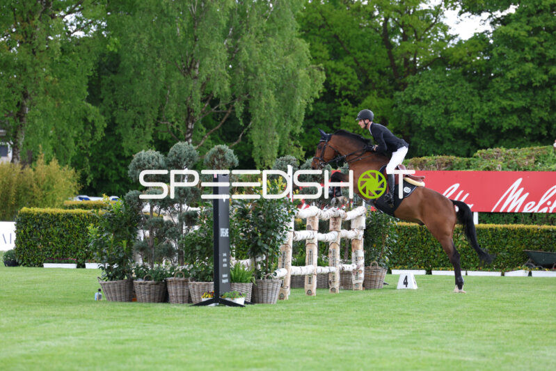Springreiten im Derbypark Klein Flottbek