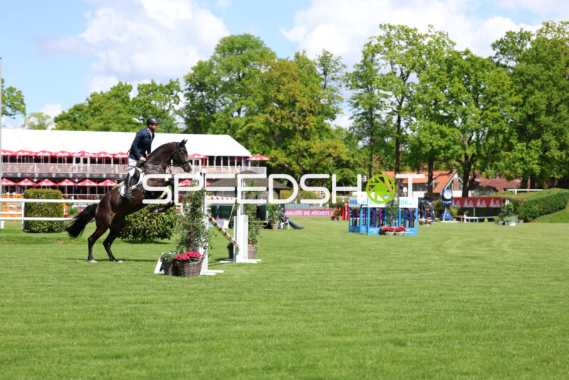 Springreiten im Derbypark Klein Flottbek