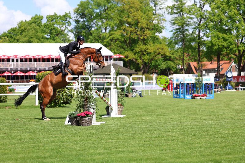 Springreiten im Derbypark Klein Flottbek