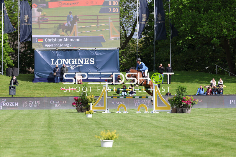Springreiten im Derbypark Klein Flottbek