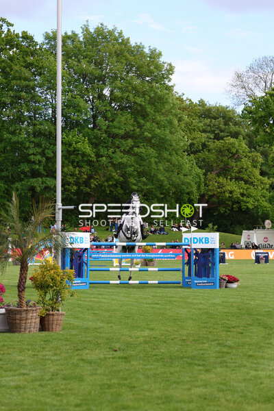 Springreiten im Derbypark Klein Flottbek