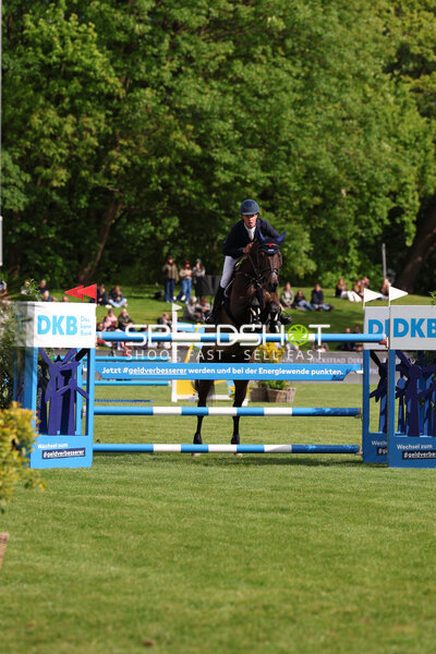 Springreiten im Derbypark Klein Flottbek