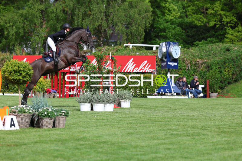 Springreiten im Derbypark Klein Flottbek