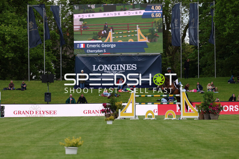 Springreiten im Derbypark Klein Flottbek
