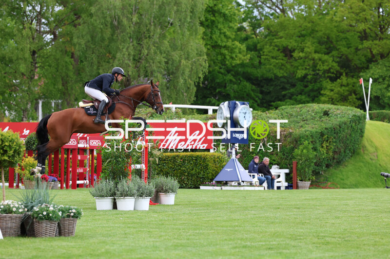 Springreiten im Derbypark Klein Flottbek